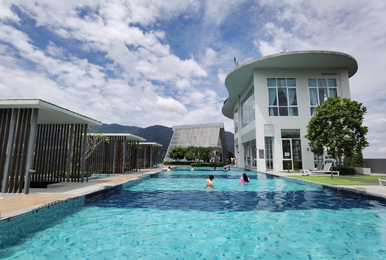 Windmill Upon Hills Luxurious Sky Villa 360 Sky Pool Heated Pool Mountainous Genting View Genting Highland By Heritage Genting Highlands Exteriér fotografie