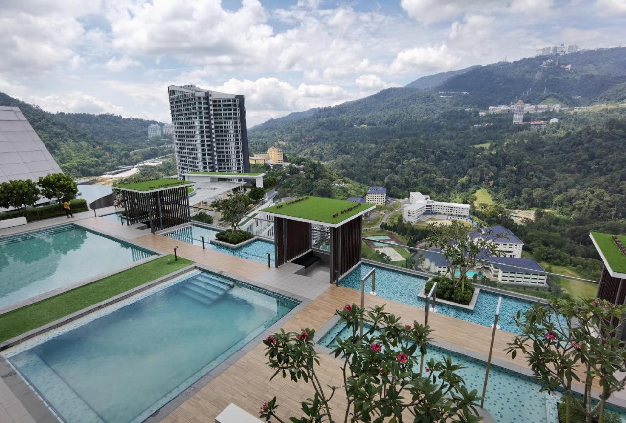 Windmill Upon Hills Luxurious Sky Villa 360 Sky Pool Heated Pool Mountainous Genting View Genting Highland By Heritage Genting Highlands Exteriér fotografie