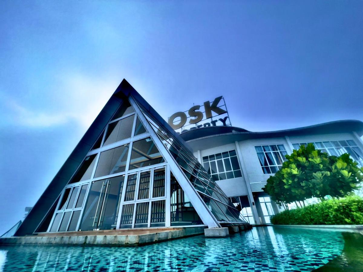 Windmill Upon Hills Luxurious Sky Villa 360 Sky Pool Heated Pool Mountainous Genting View Genting Highland By Heritage Genting Highlands Exteriér fotografie